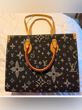 Fashionable Denim Tote with Tan Handles &Trim